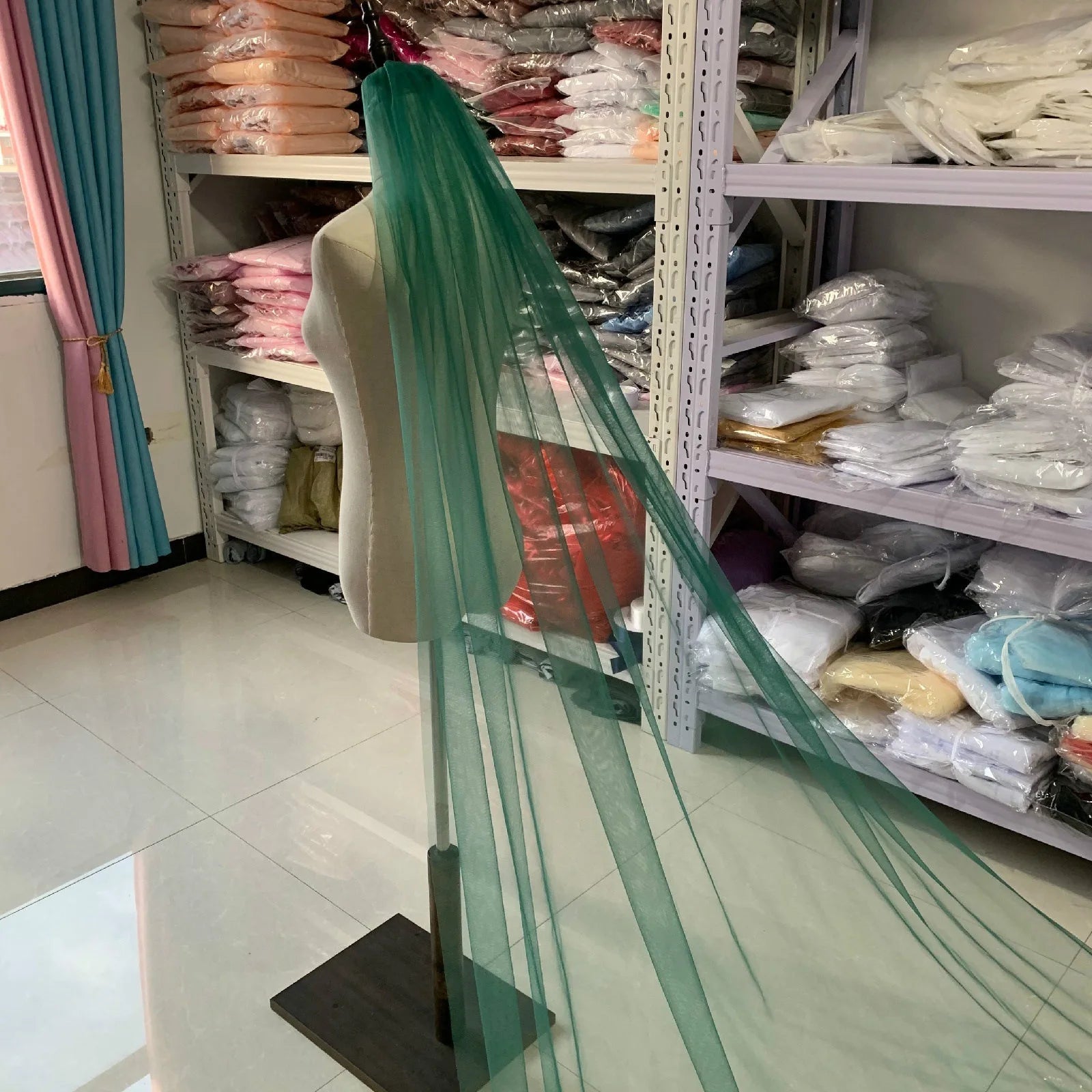 1 Layer 3 Meters Long Colorful Bridal Veils Luxury Bling Sequins Green Lace Soft Tulle Wedding Veil With Comb - Luzilly Bridal & Apparel
