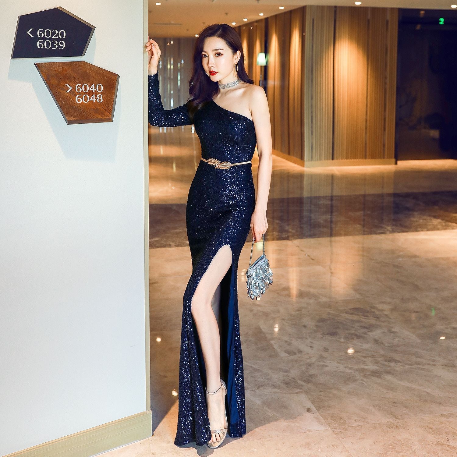 Long-Sleeve Sequined Toast Dress
