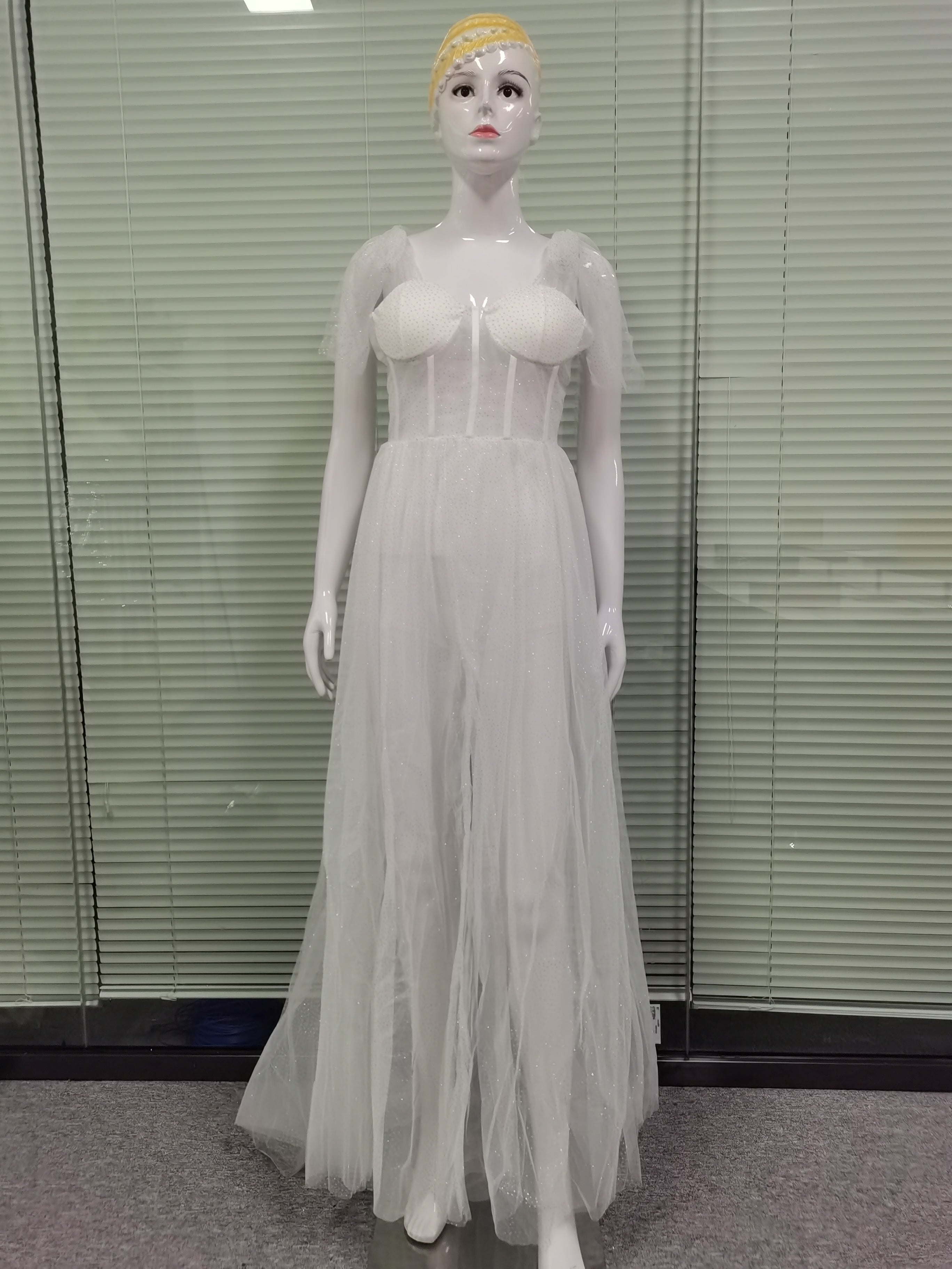 Sweetheart Backless Mesh Wedding Dress