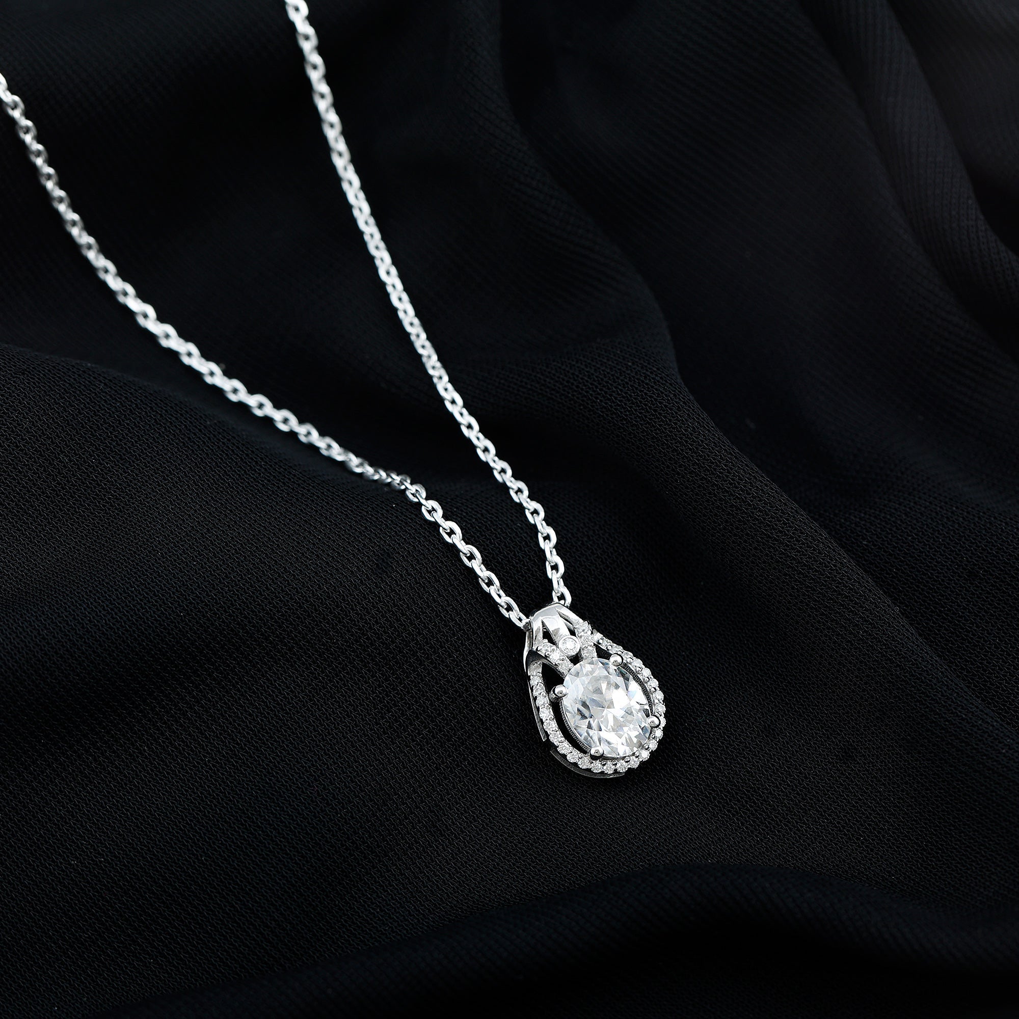 2 Carat Oval Cut Moissanite Drop Necklace For Wedding - Luzilly Bridal & Apparel