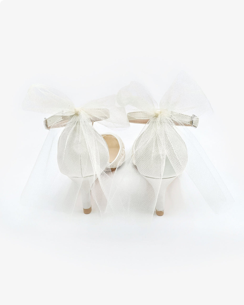 Crochet Lace Pointy Toe Wedding Kitten Low Heel with Tulle Back Bow