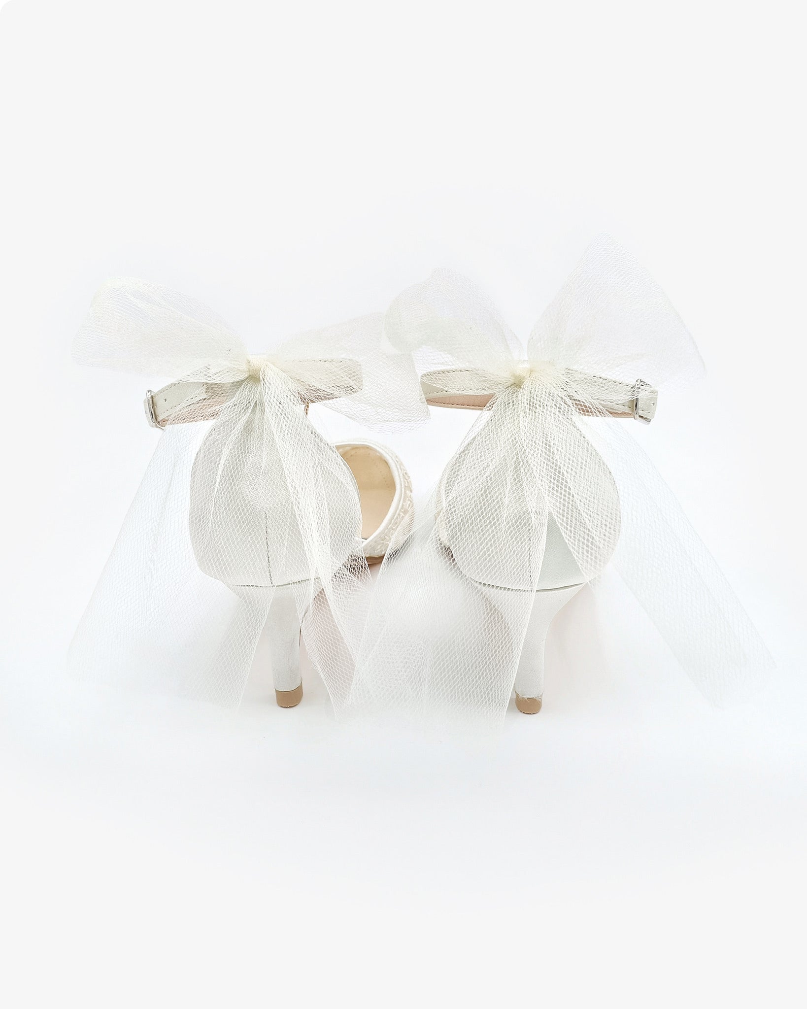 Crochet Lace Pointy Toe Wedding Kitten Low Heel with Tulle Back Bow
