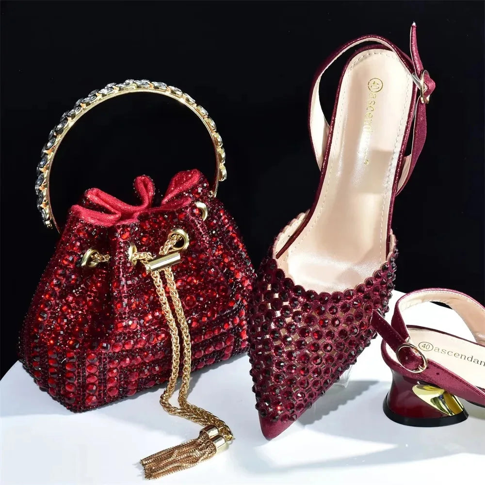 Banquet Plus Size Bridal Shoes Slip-On Pointed Toe Floral Pattern Breathable Round Heel Women's Shoes and Bag Set