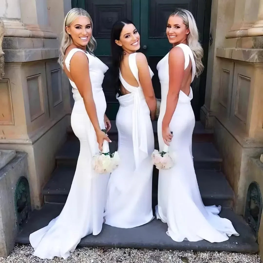 2026 Elegant White Mermaid Long Bridesmaid Dresses Straps Sexy Open Back Maid of Honor Gowns Wedding Guest Party Dress MB444