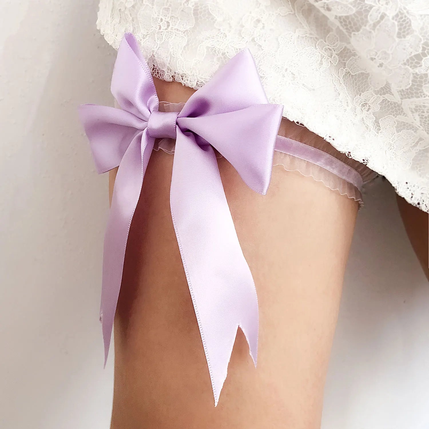 1pc Bridal Lace Leg Ring Loop Blue Red Green Wedding Garter Plastic Sexy Garters Women/Female/Bride Thigh Rings with Bow
