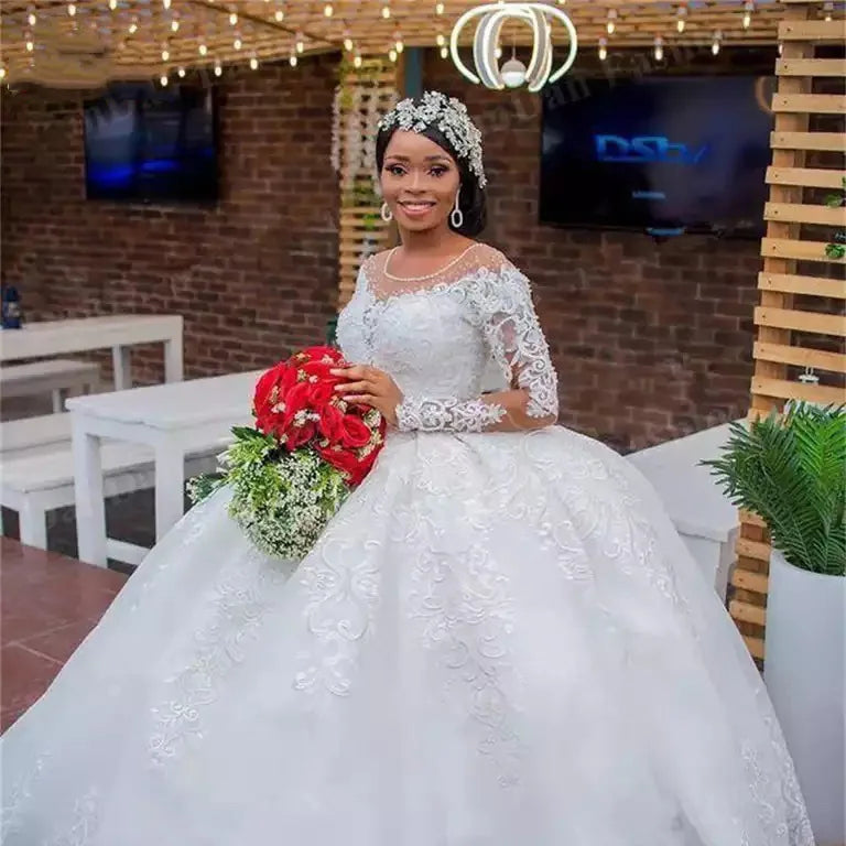 China Factory  Bride a Line Wedding Gown 2025 Lace White Dresses for Civil Wedding Chinese Wedding Dresses