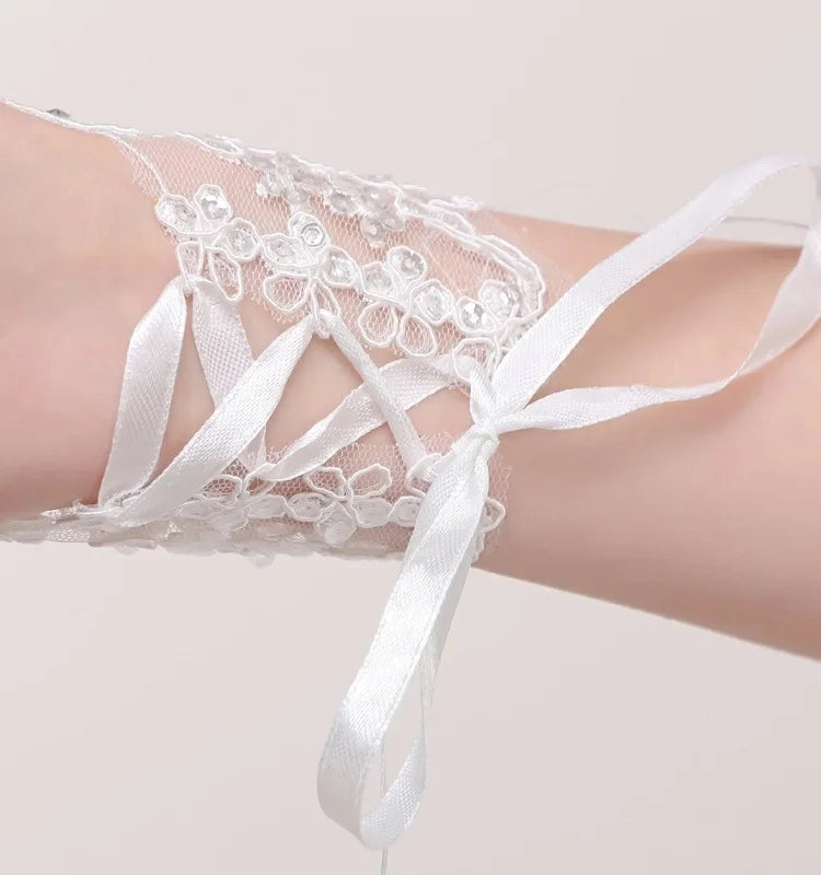 2020 Best-Selling Wedding Gloves Bride Gloves Fingerless Children's Lace Gloves Women White/Red Lace Gloves