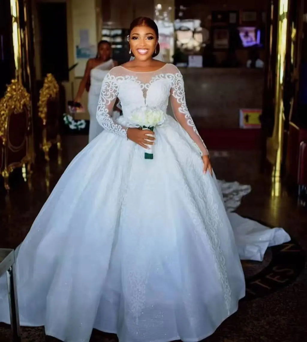 S440A     High Quality Same As Video Wholesale Bride Lace Long Sleeve Custom Wedding Dresses