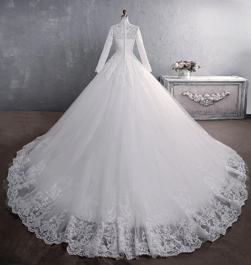 Customizable American Lace Vintage Empire Bridal Dress Zipper Back Stand Collar Long Sleeve Large Tail Plus Size Muslim Wedding