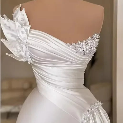 Mermaid African Women Wedding Dresses Beaded Sexy White Vintage Reception Party Bridal Wedding Gown MW637