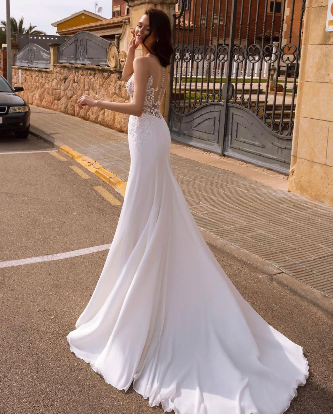 ON430 Deep V-Neck Mermaid Wedding Dresses Capped Sleeveless Lace Appliques Backless Formal Satin Bridal Gown Long Sweep Train