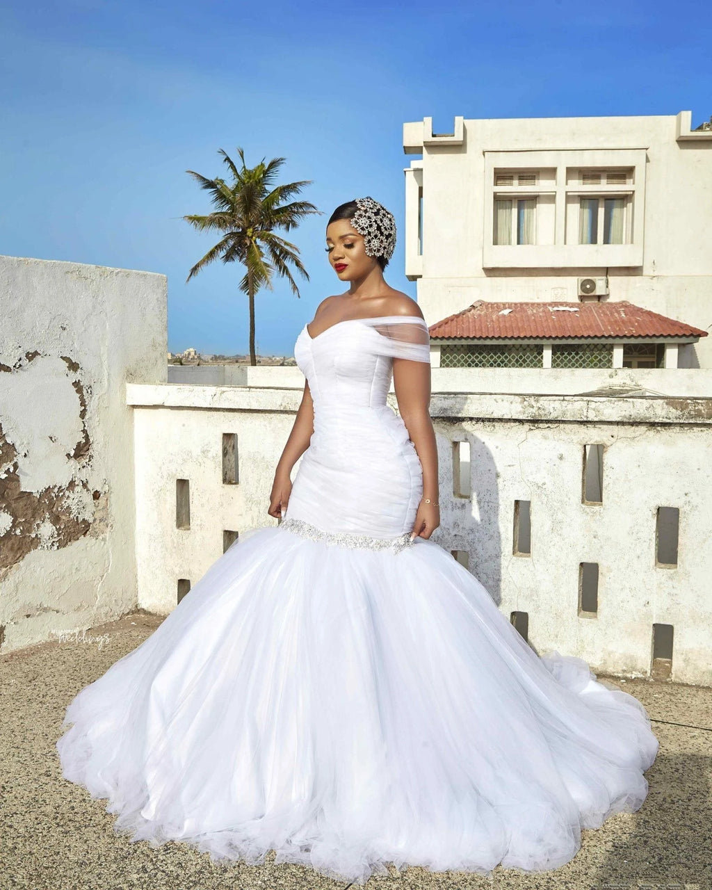 African Luxury Appliques Lace Plus Size Black Vestido De Noiva Mermaid Bridal Wedding Gowns MWA516