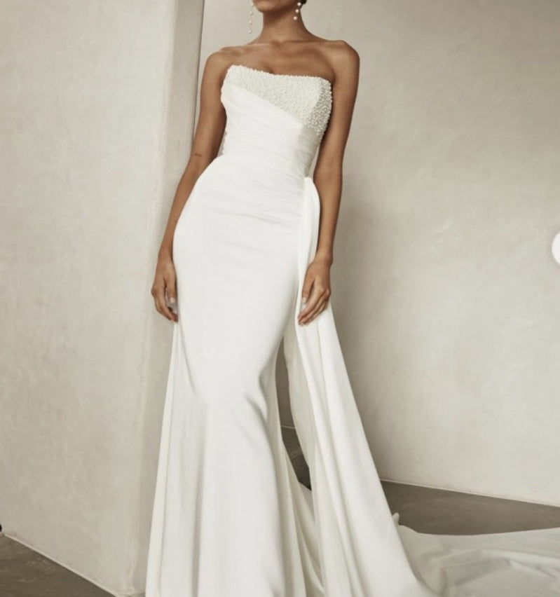 15291# Simple Sweep Train Strapless Pearls Satin Mermaid Wedding Dresses for Plus Size Women Bridal Gown Evening Clothing