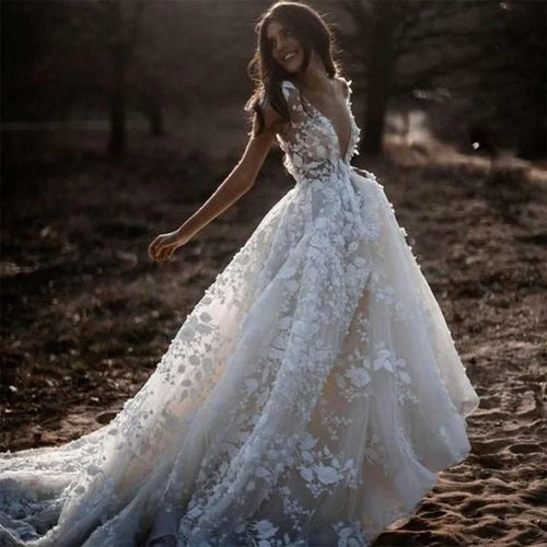 #8100 Prime Quality Real Photos Cap Sleeve Champagne Special Design Lace A-Line Backless Bridal Gown Wedding Dress