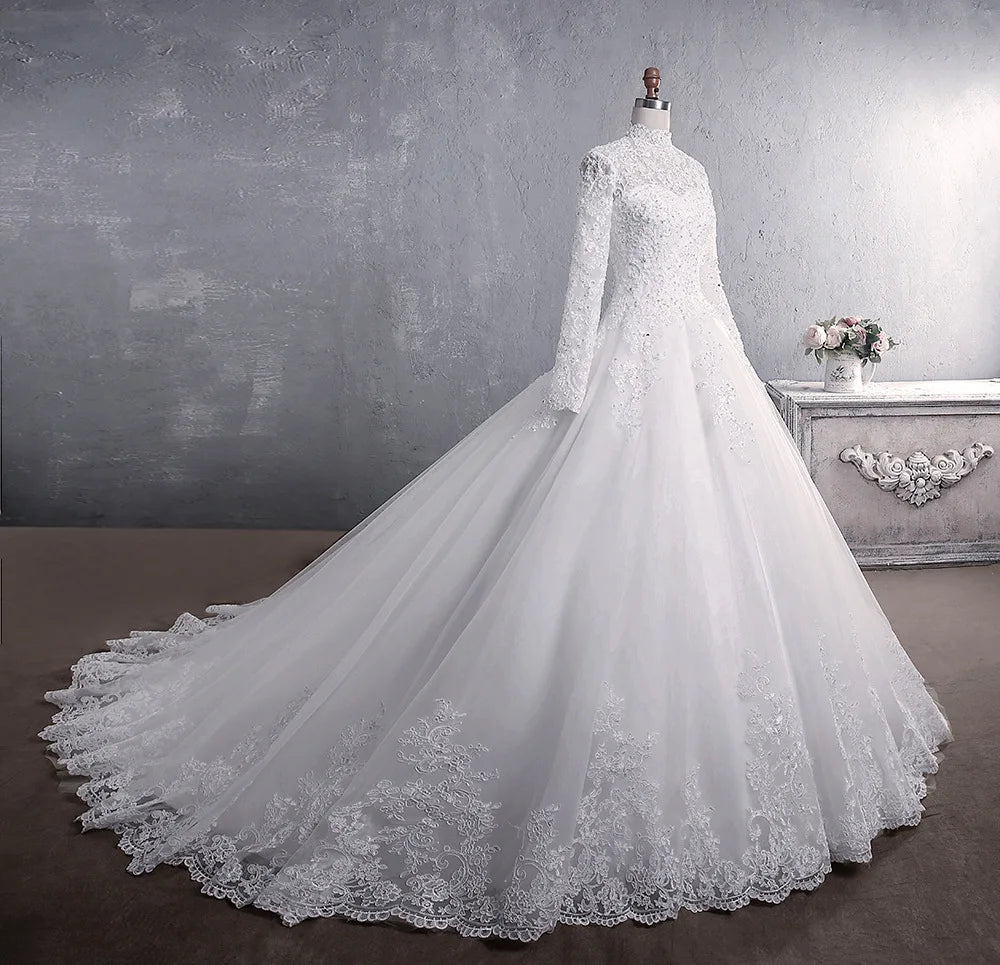 Customizable American Lace Vintage Empire Bridal Dress Zipper Back Stand Collar Long Sleeve Large Tail Plus Size Muslim Wedding