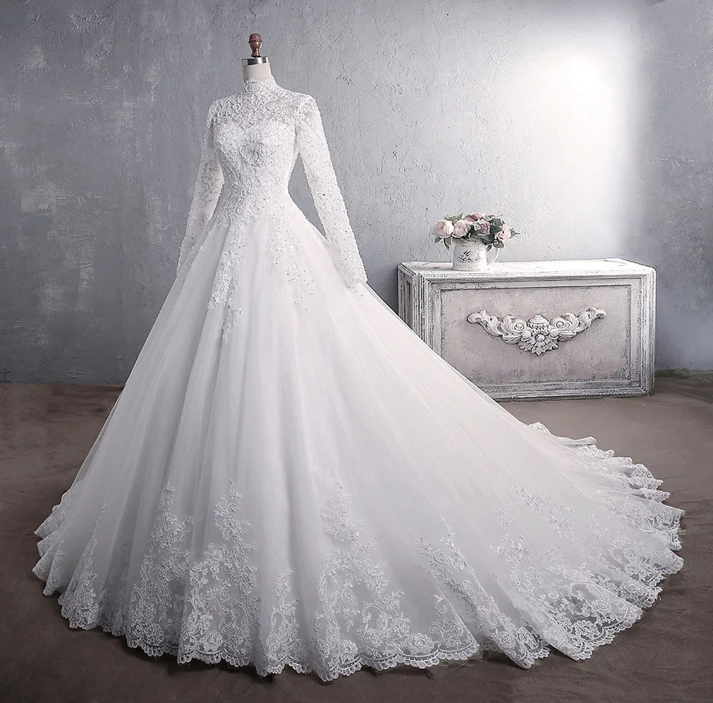 Customizable American Lace Vintage Empire Bridal Dress Zipper Back Stand Collar Long Sleeve Large Tail Plus Size Muslim Wedding