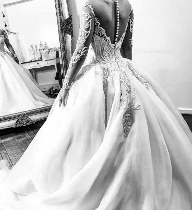 9140#Long Tail Luxury Puffy O-Neck Illusion Lace Long Sleeve Applique Sequined Princess Ball Gown Wedding  Dresses Bridal Gown