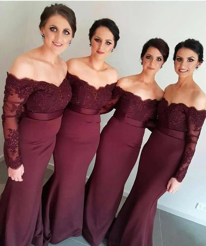 2024  Mermaid Bridesmaid Gown With Scoop Neck Lace Applique Long Sleeve Bridesmaid Dresses for Wedding Party Dress
