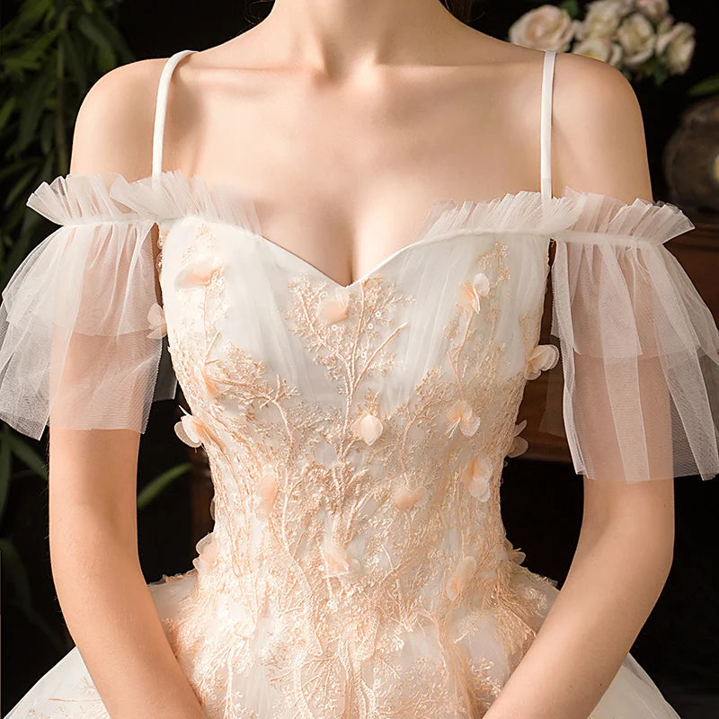2019Romantic Floor-Length Lace Flower Spaghetti Strap Beach Wedding Dresses Plus Size in Stock Wedding Gown