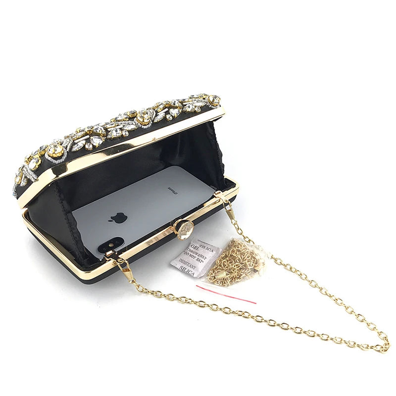 Diamond Pearl Beaded Chain Clutch