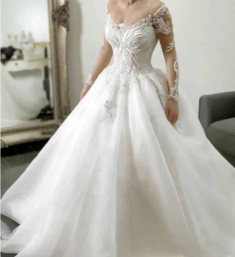 9140#Long Tail Luxury Puffy O-Neck Illusion Lace Long Sleeve Applique Sequined Princess Ball Gown Wedding  Dresses Bridal Gown