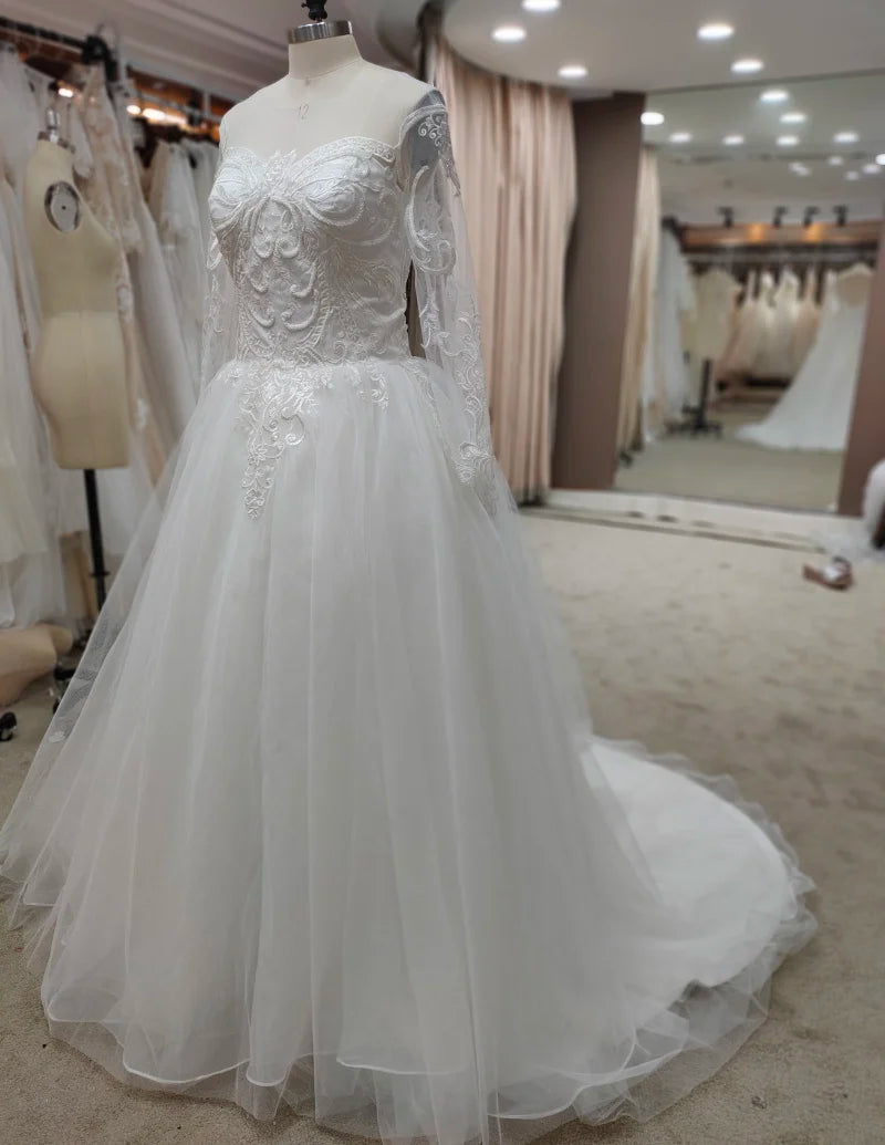9140#Long Tail Luxury Puffy O-Neck Illusion Lace Long Sleeve Applique Sequined Princess Ball Gown Wedding  Dresses Bridal Gown