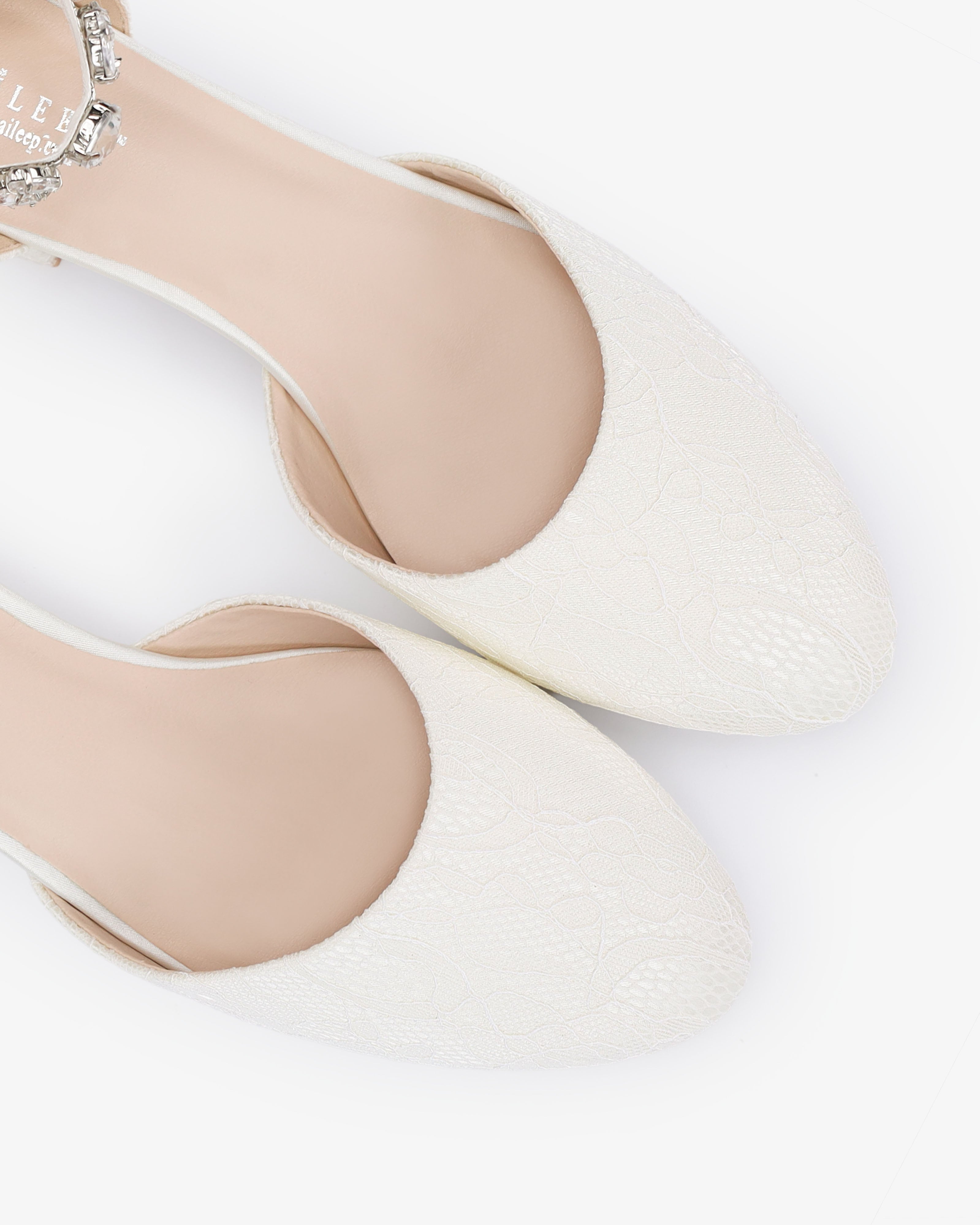 Lace Round Toe Low Block Heel Wedding Shoes with Navette Cluster Rhinestones Strap