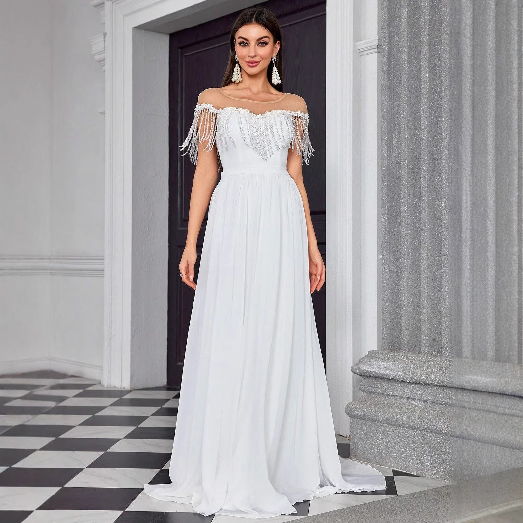 Simple Light Trailing Wedding Dress