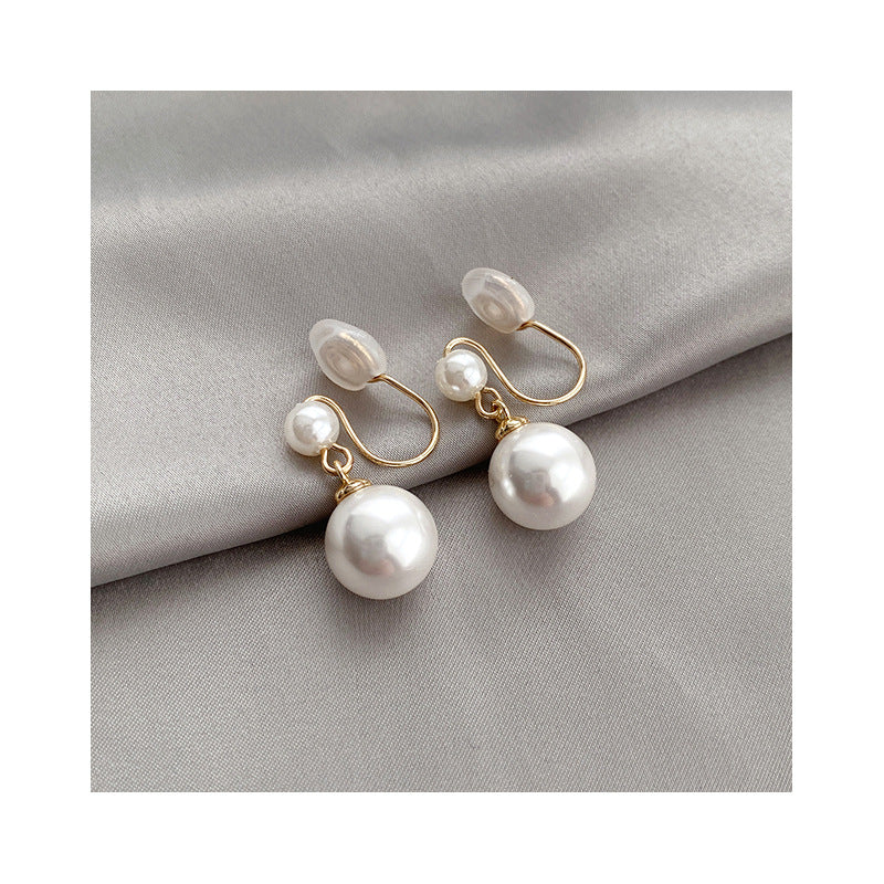 Women's Small Pearls Mosquito Coil French Retro Ear Clip