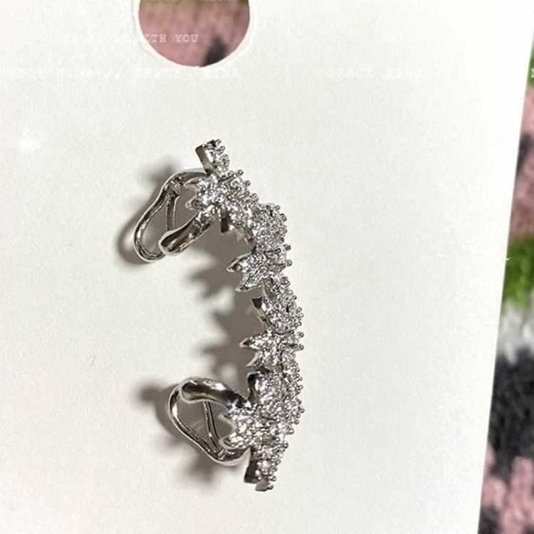 Women's Sparkling Full Rhinestone Flower Bone Niche Design High Class Earrings