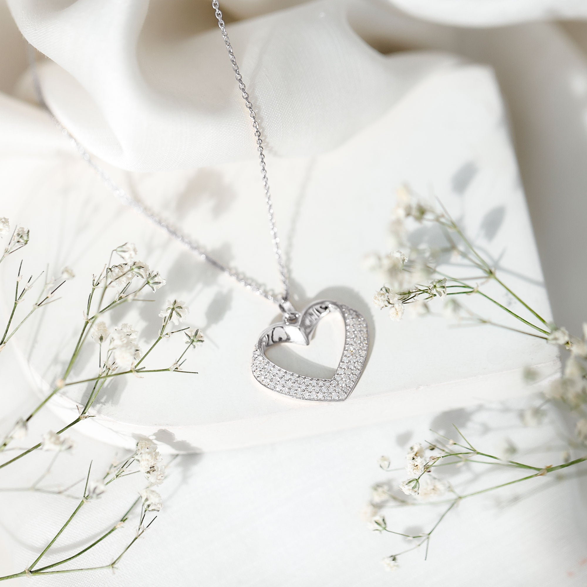 Pave Set Lab Grown Diamond Heart Necklace For Women