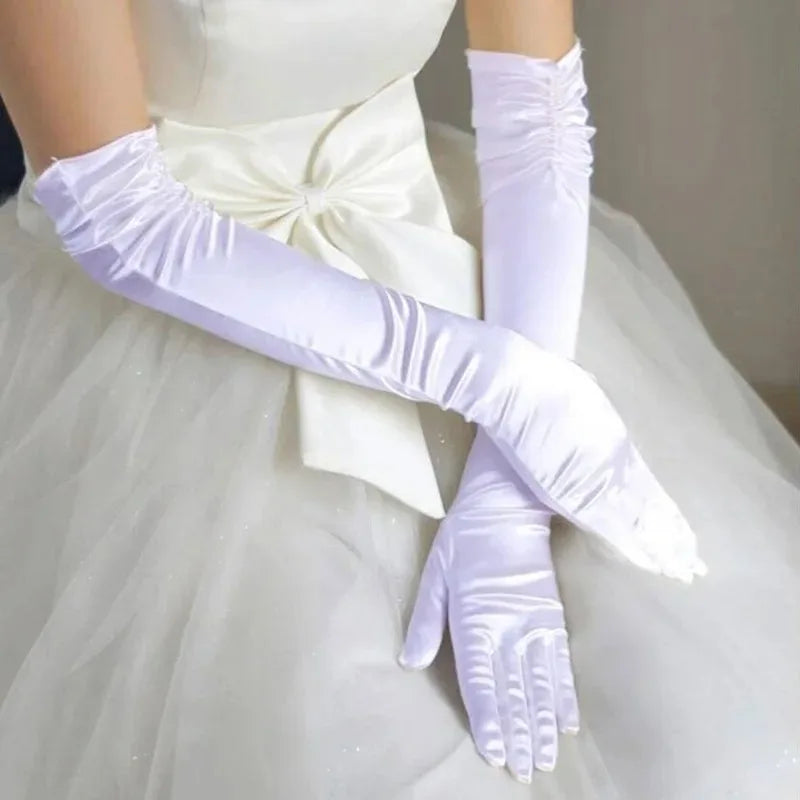 Wholesale Bridal Gloves Beaded with Finger Bride Gloves Guantes Wedding Accessories 2025