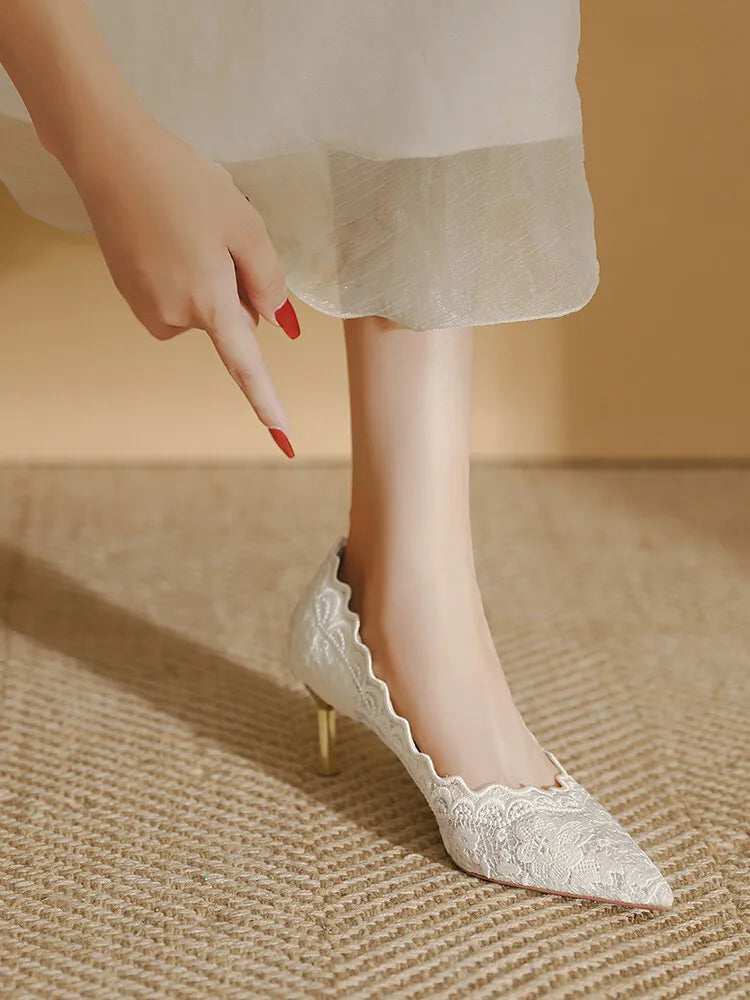 Embroidered Bridal Shoes Wedding Shoes Retro French Sandals 6.5cm High Heels Single Shoes Thin Heels Banquet Pointed Pumps 34-39