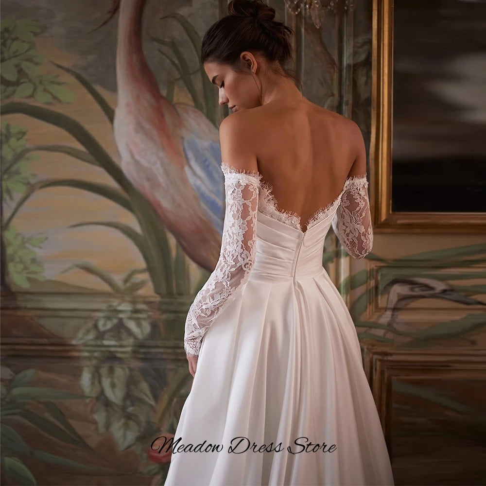 Simple Satin Side Slit Wedding Dress Elegant Sweetheart Long Sleeves Bridal Gowns Customized A-Line Ruched Vestido De Novia