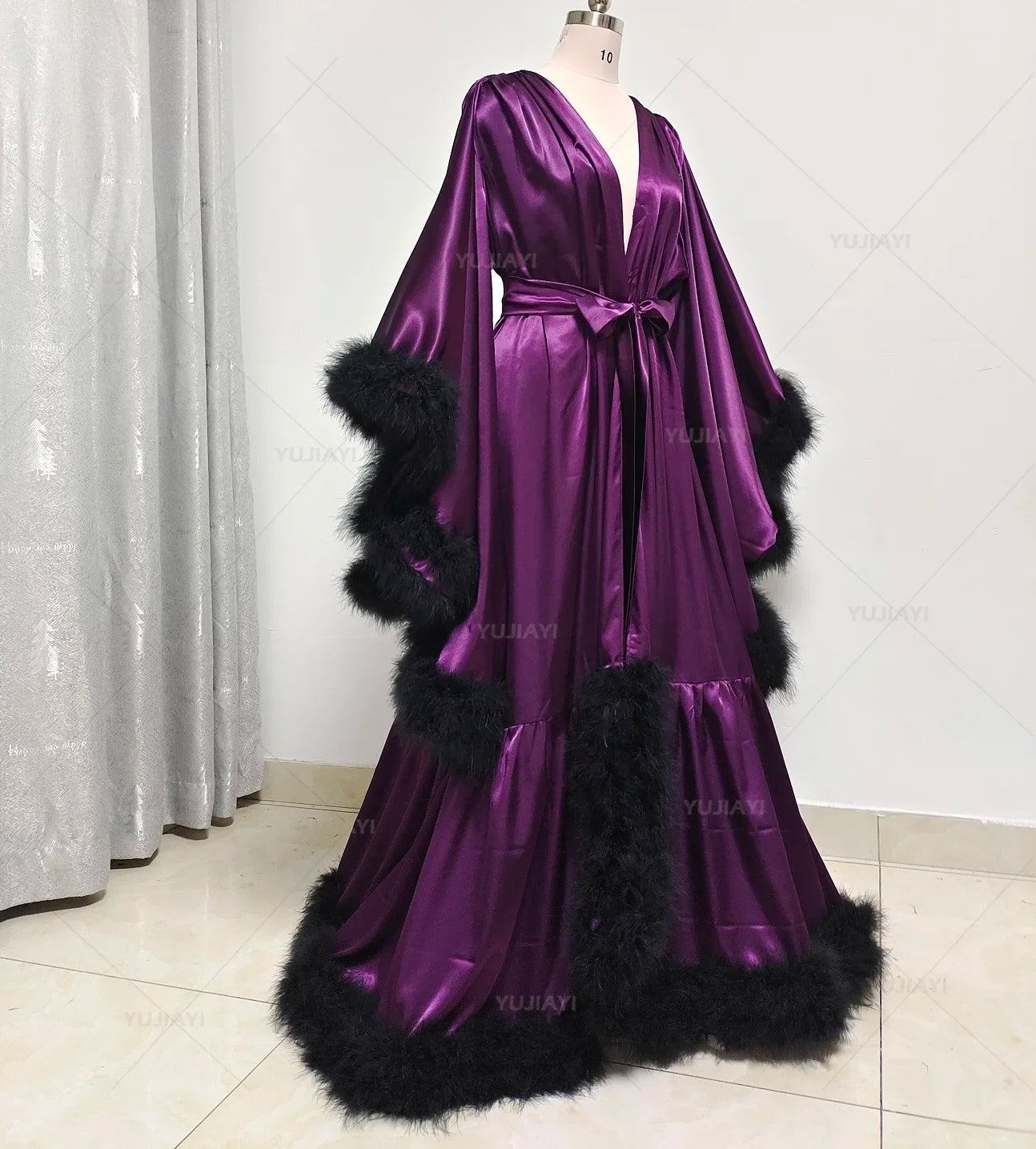 Customized Robe for Women Flare Sleeves Feather Bridal Robe Nightgown Silk Satin Wedding Party Dressing Gown Photography Dress