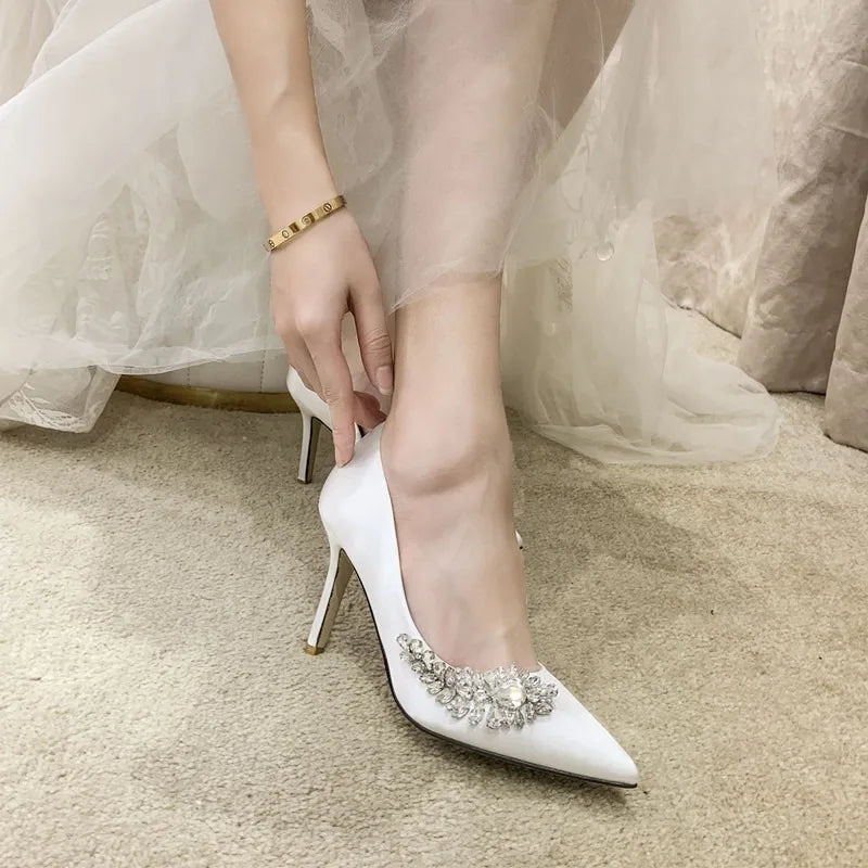 2026 New Bride White Wedding Shoes Women's Champagne Bridesmaids Shoes High Heels Wine Red Shoes