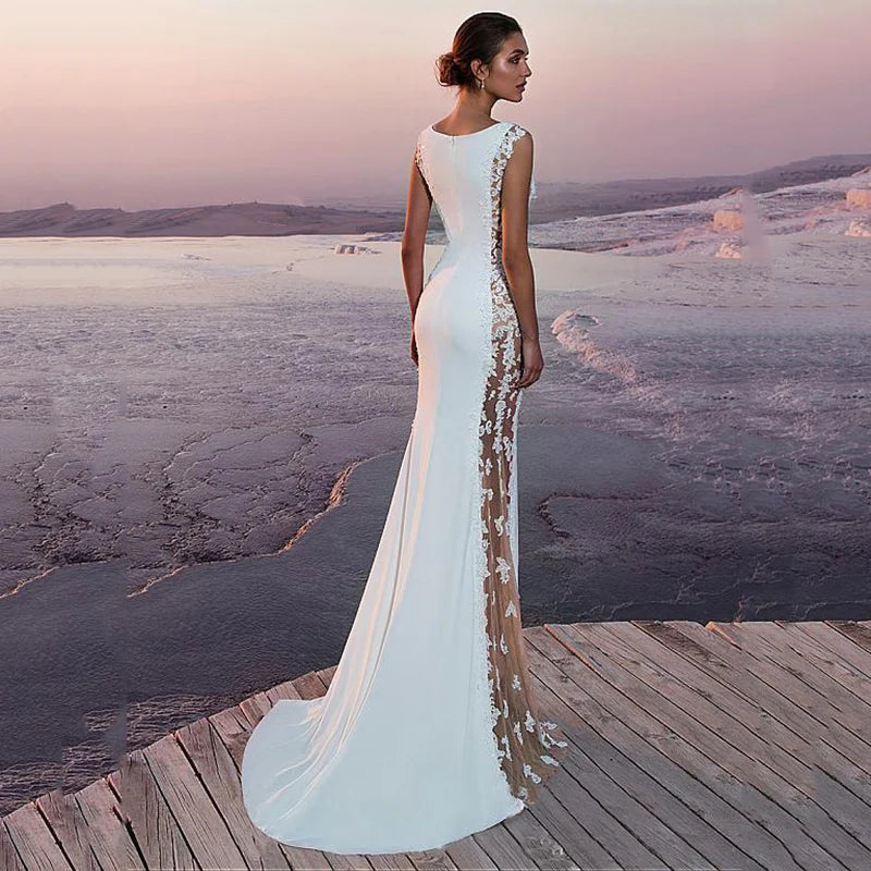 Fitted Ivory Lace Bridesmaid Gown