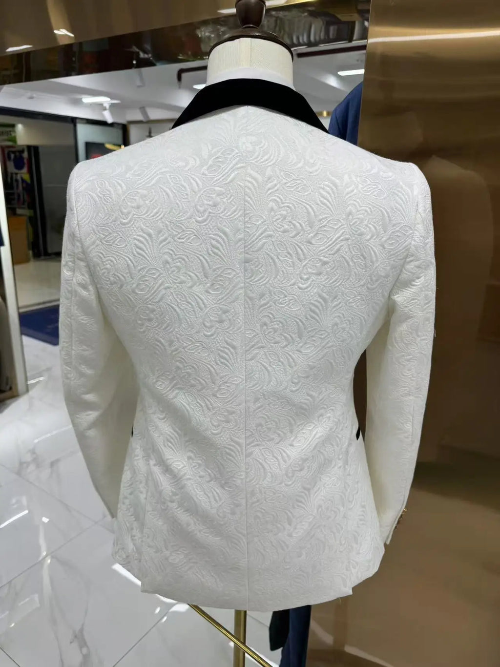Thorndike Mens Wedding Suits White Jacquard with Black Satin Collar Tuxedo3 Pcs Groom Terno Suits for Men(Jacket+Vest+Pants)