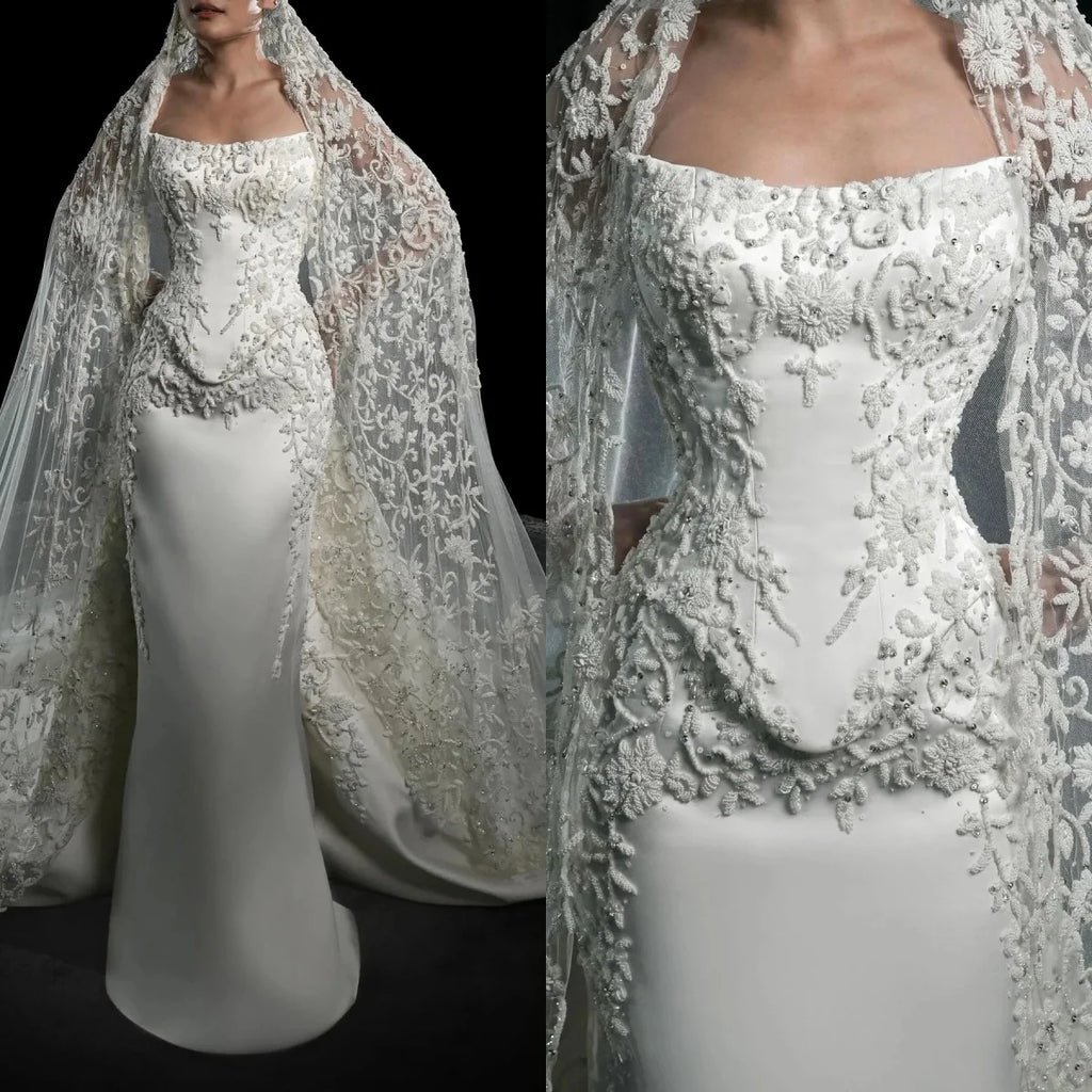 Vintage Lace Sheath Wedding Dress with Detachable Train