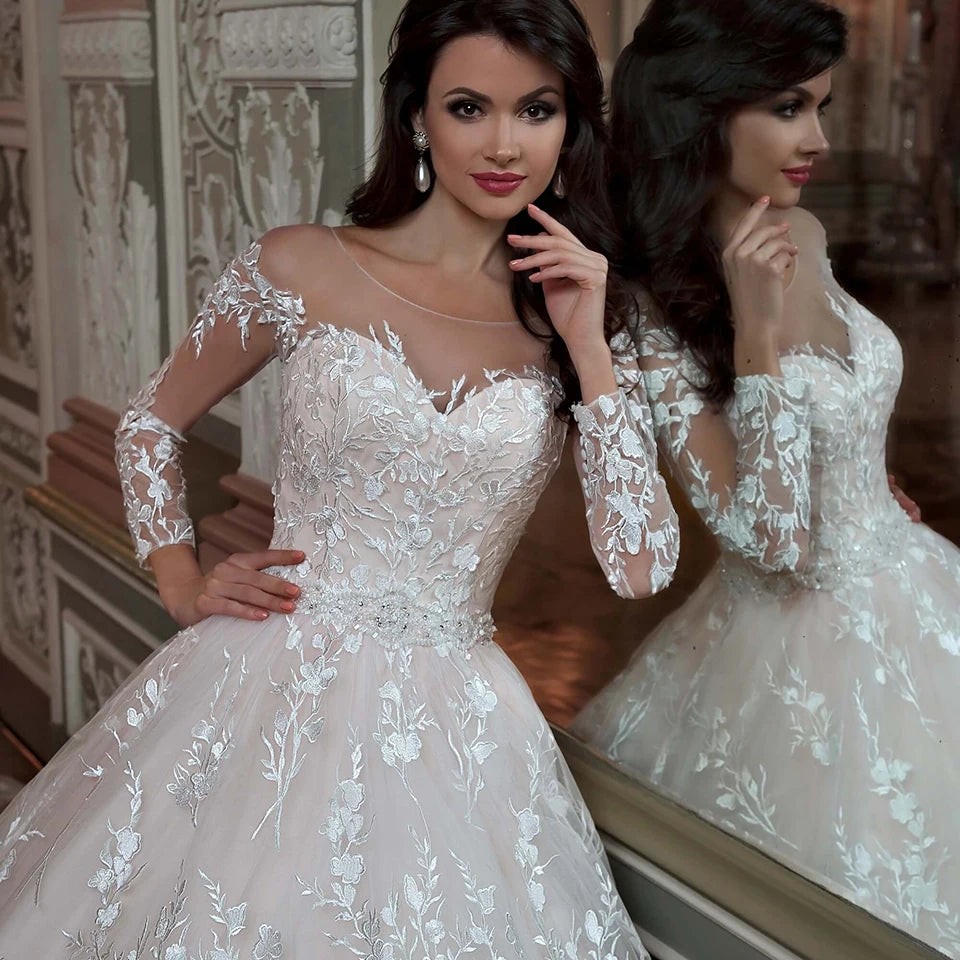 2026 Luxury Wedding Dresses Ball Gown With Embroidery O-Neck Illusion Long Sleeves Bridal Gowns Lace Appliques Vestido De Noiva