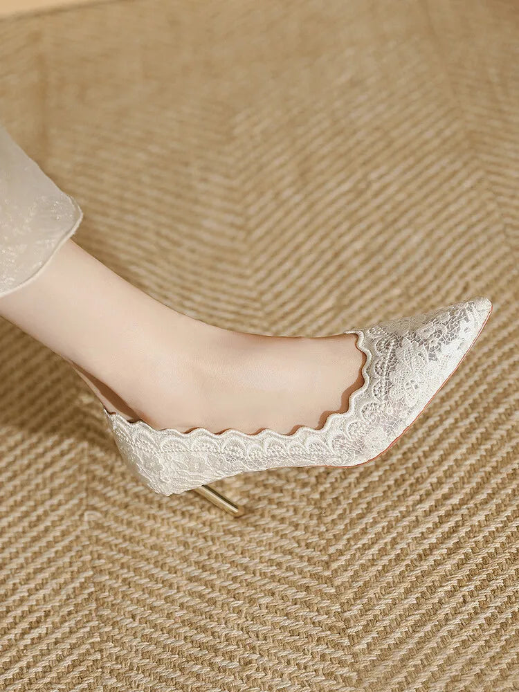 Embroidered Bridal Shoes Wedding Shoes Retro French Sandals 6.5cm High Heels Single Shoes Thin Heels Banquet Pointed Pumps 34-39