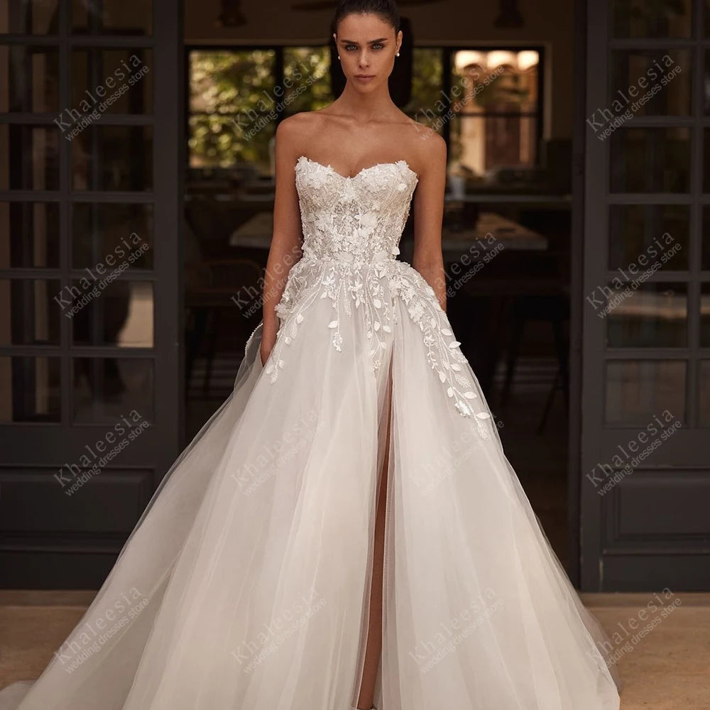Tiered Tulle Strapless A-Line Wedding Dress