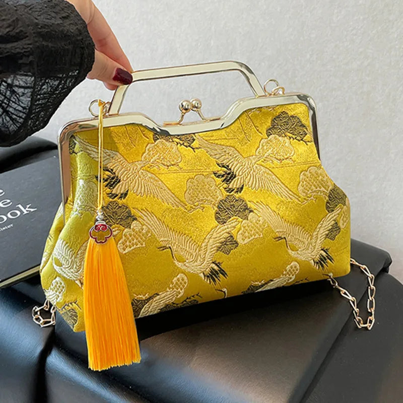 Vintage Tassel Shoulder Clutch