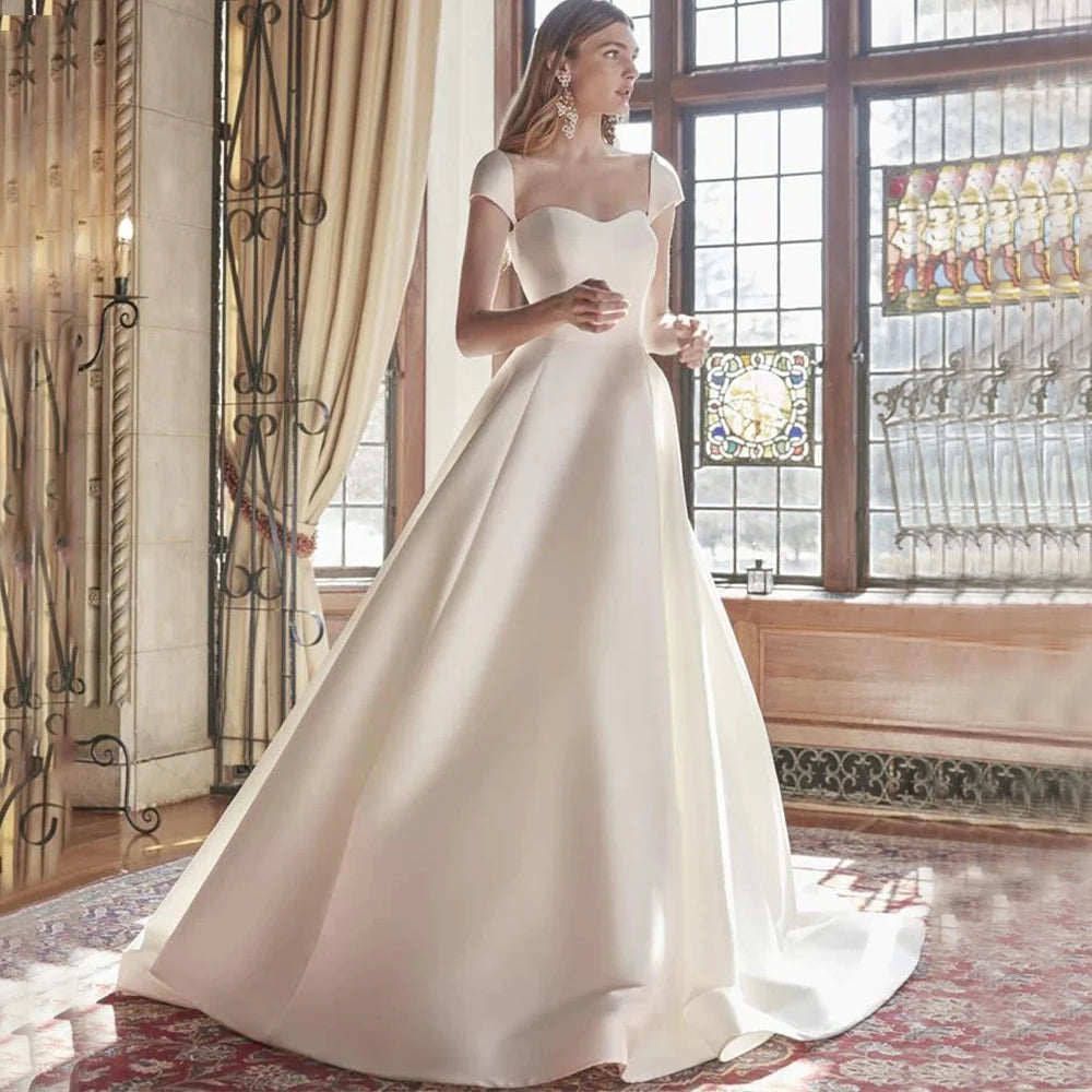 Vintage Sweetheart Wedding Dress Cap Short Sleeve A-Line Satin with Button Floor Length Bridal Robe De Mariée Sweep Train Gowns