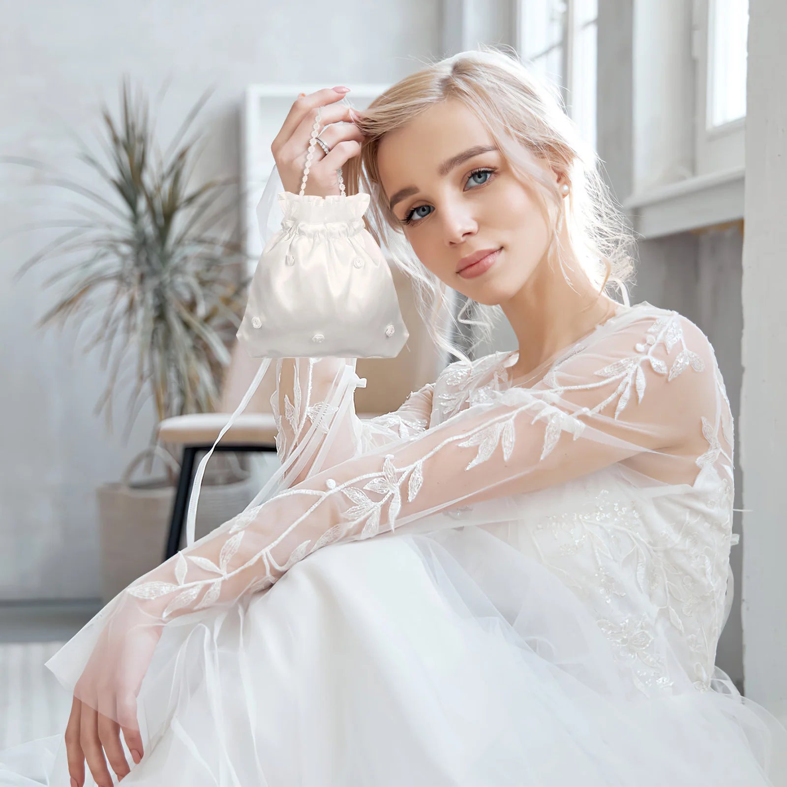 Drawstring Wedding Flower Bag White Satin Bridal Purse Dresses Bride First Communion Handbag Bridesmaid bag Party Handbag