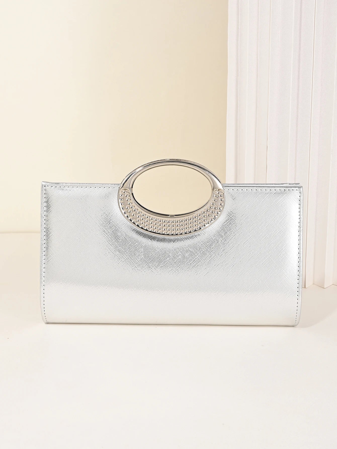 Women's Dinner Bag, European and American Retro Big Ring Clutch, Advanced Texture Diamond Flash Bridal Dinner Bag