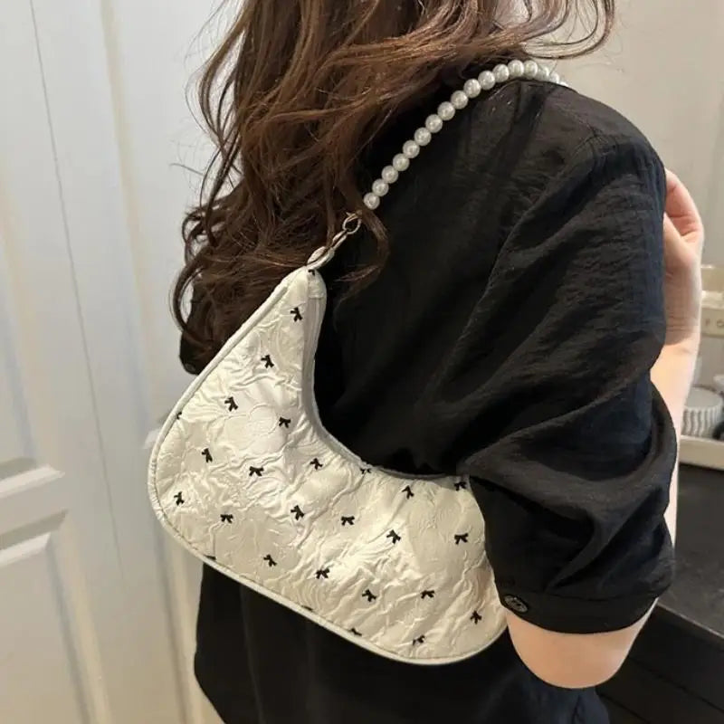 Trendy Wrinkled Bow Purse for Women Versatile Shoulder Bag Elegant Underarm Handbag for Daily Outings