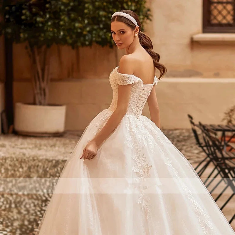 HERBURNL Princess Customized Gorgeous Wedding Dresses New Sexy Off The Shoulder Lace Appliques Elegant Bridal Robe De Mariée