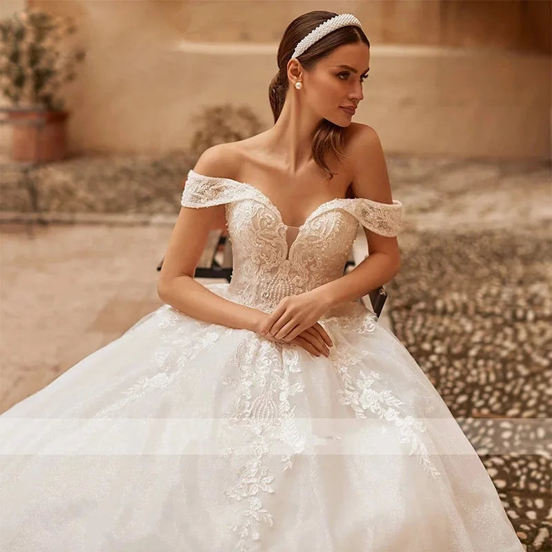 HERBURNL Princess Customized Gorgeous Wedding Dresses New Sexy Off The Shoulder Lace Appliques Elegant Bridal Robe De Mariée