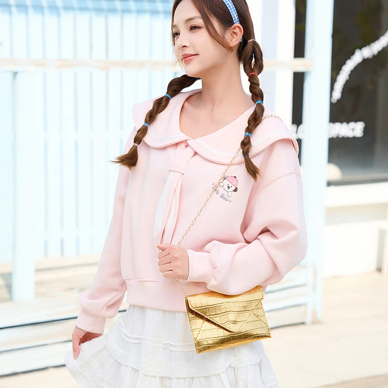 Banquet Chain Shoulder Clutch